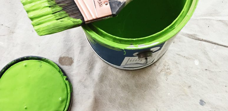 green paint can