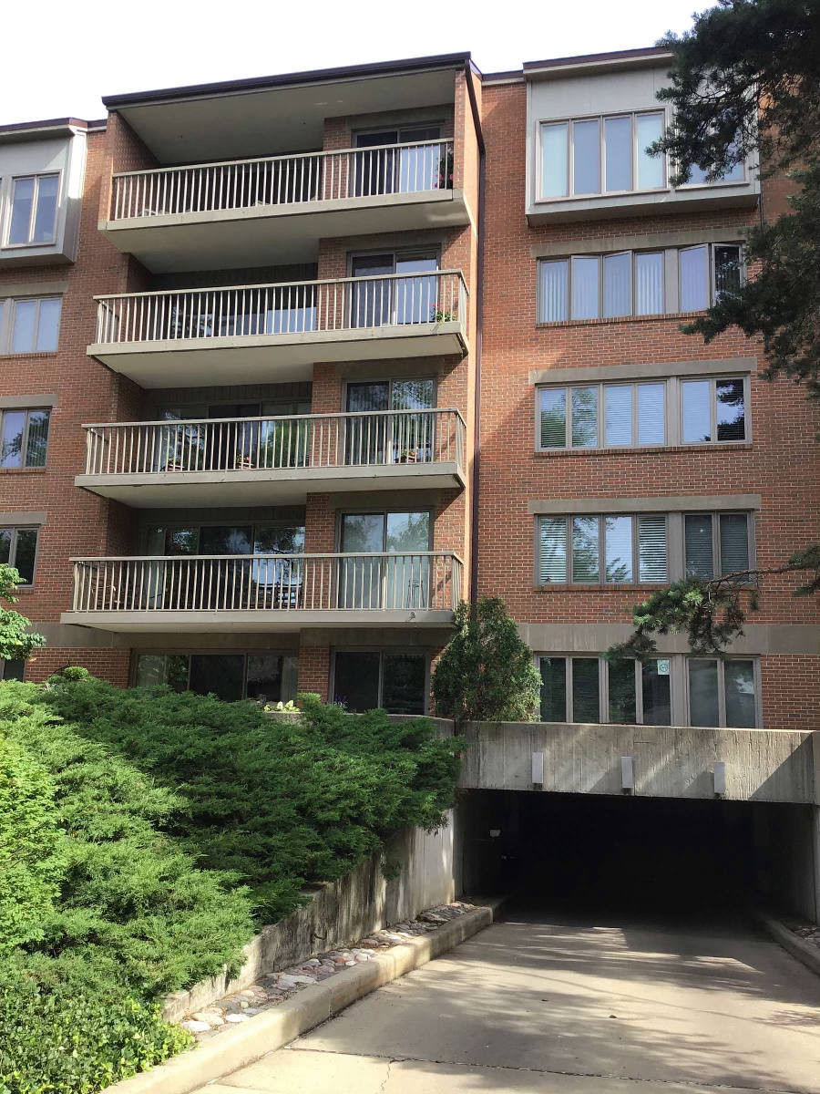 hoa building painting park ridge