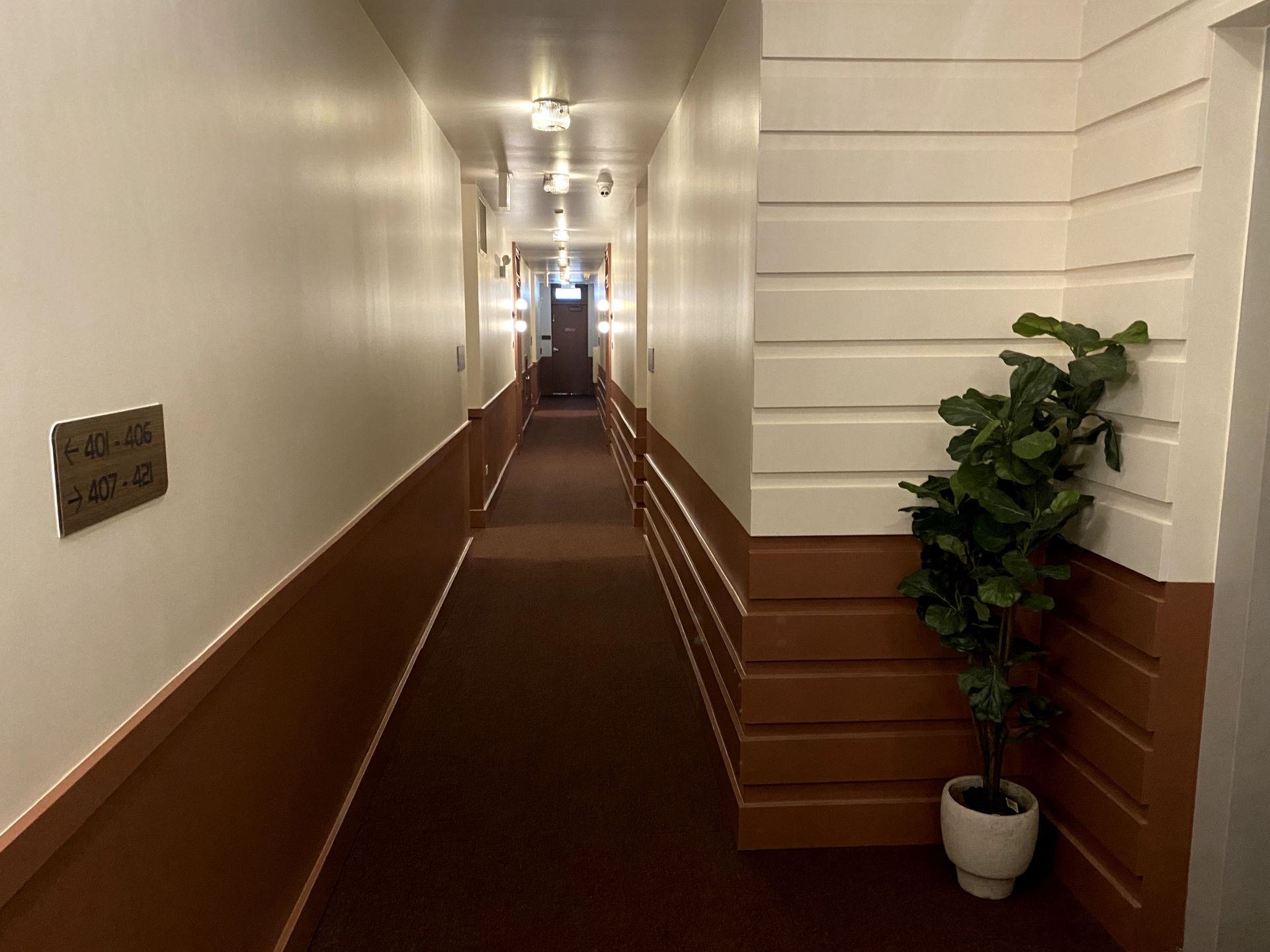 hotel interior painting chicago