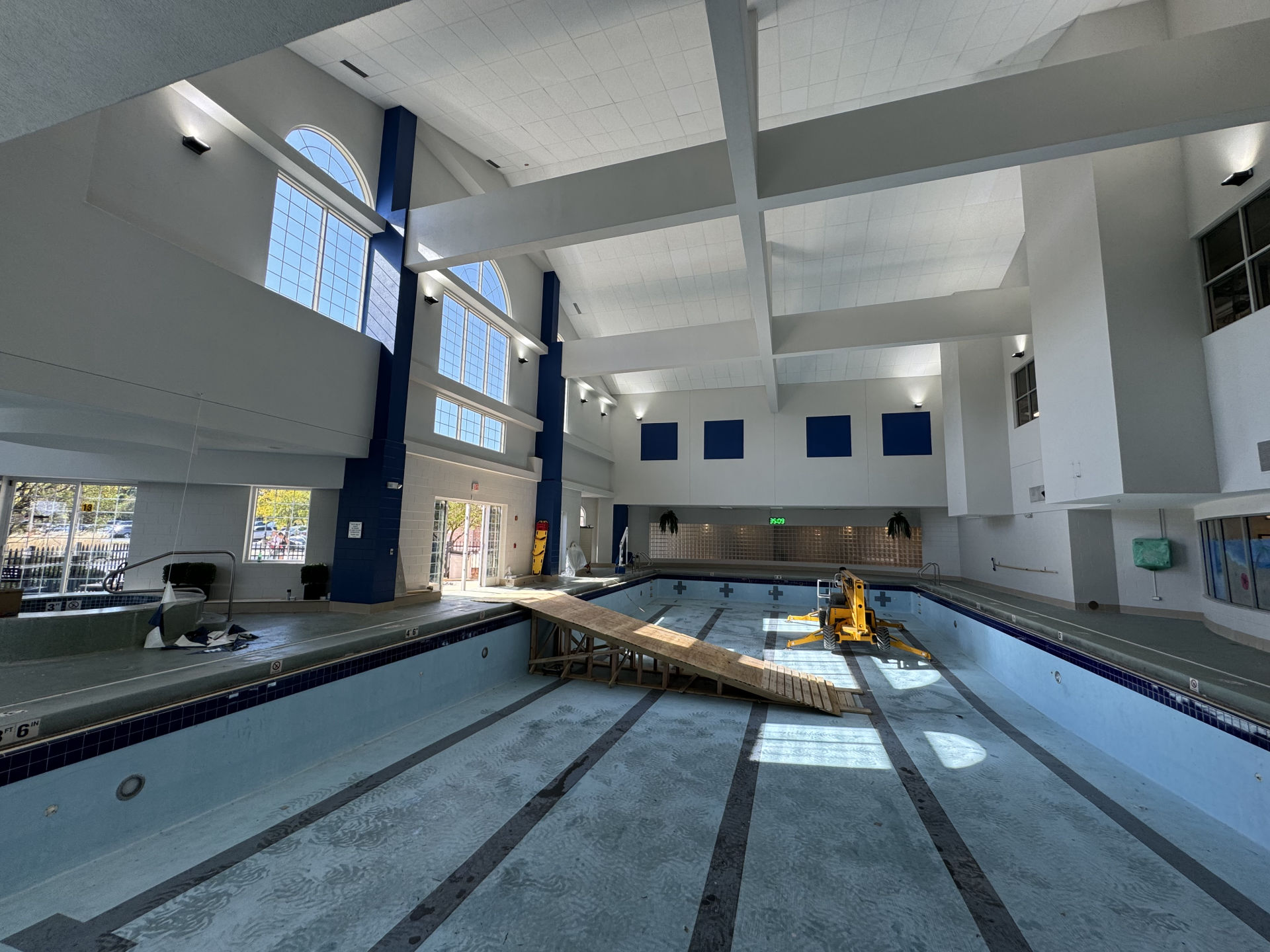 apartment pool area painting glen ellyn