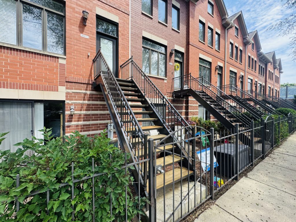 townhouse complex exterior painting chicago