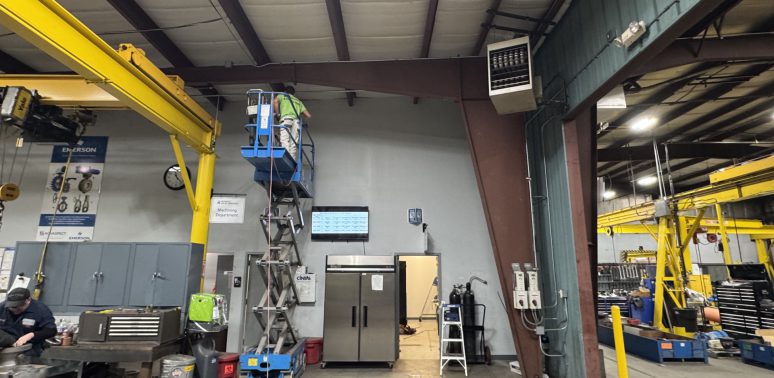 Brushing vs. spray painting: which is the best method for your commercial project